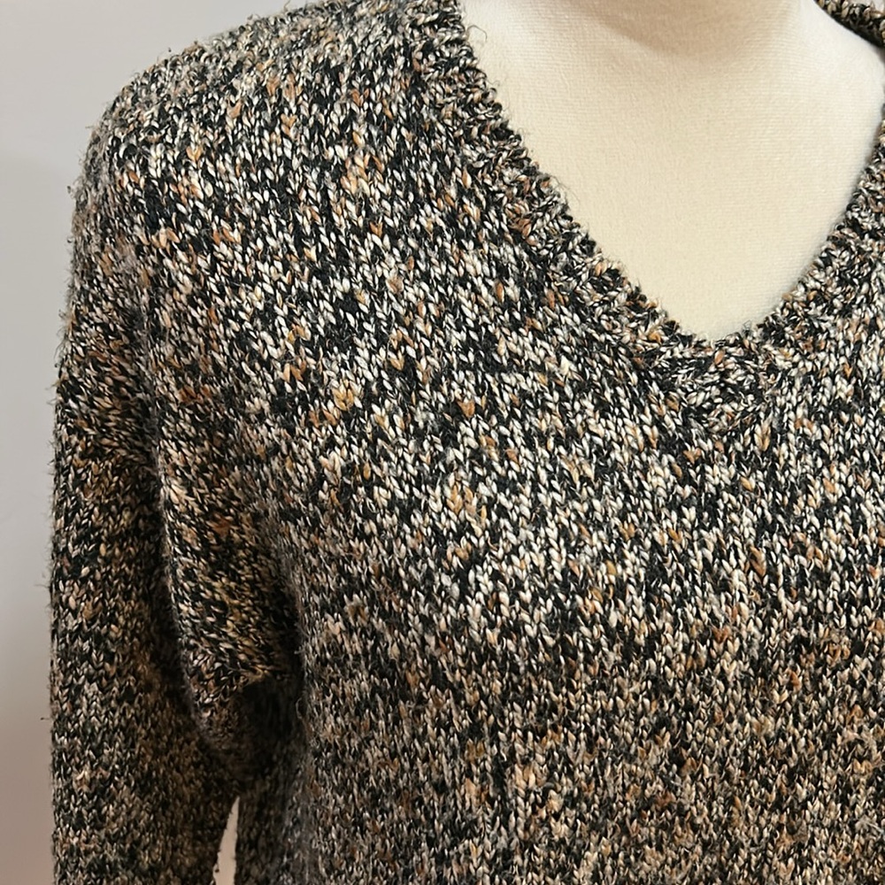Black and Tan Knit Sweater size medium